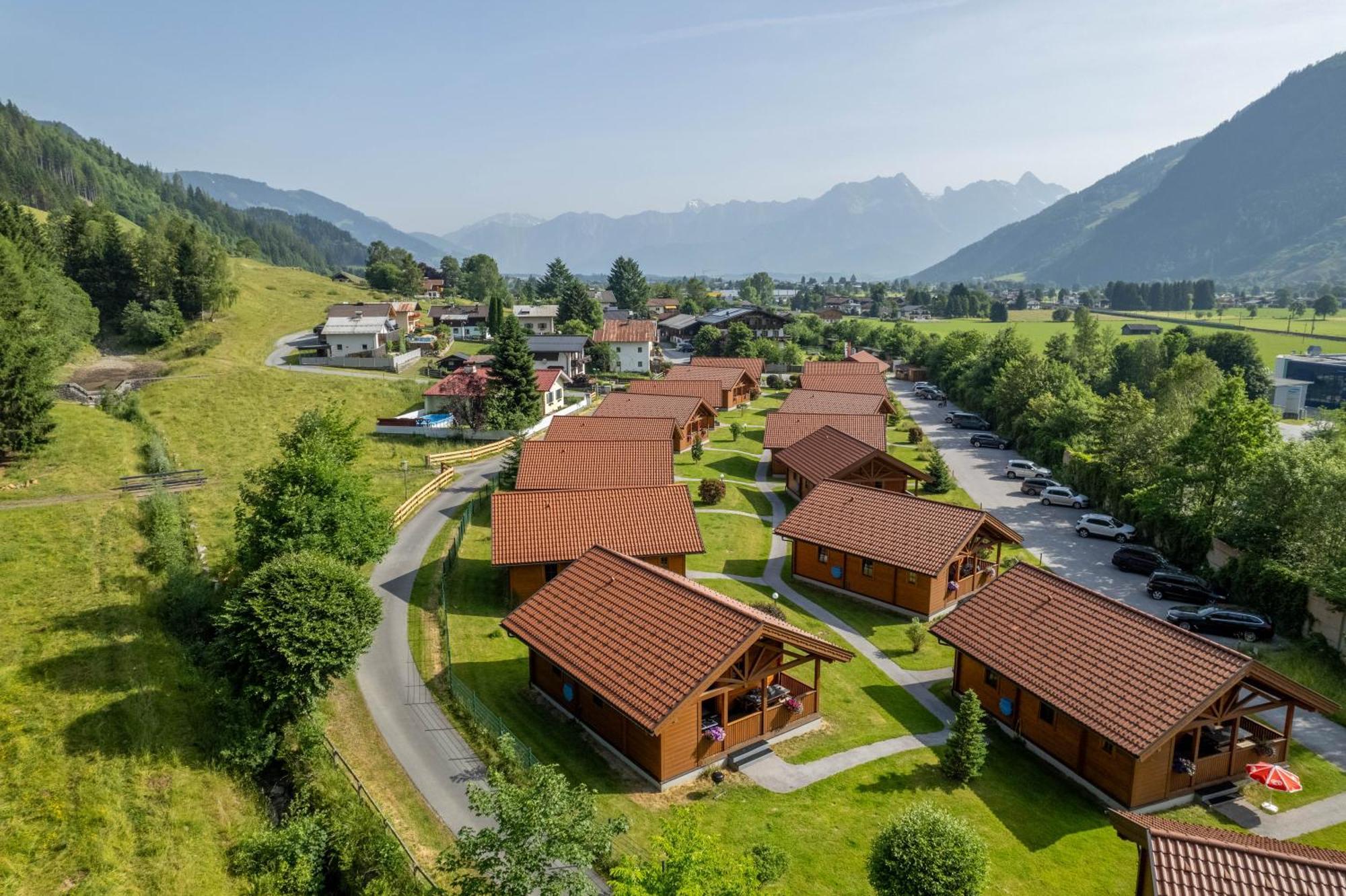 Feriendorf Oberreit Maishofen Exterior foto