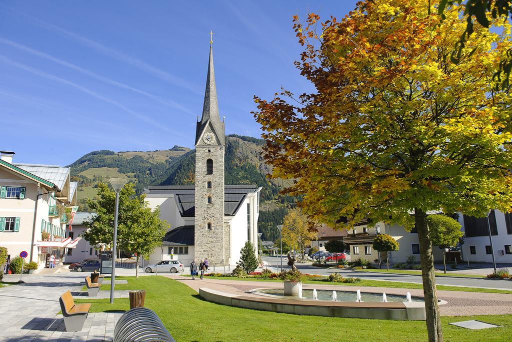 Feriendorf Oberreit Maishofen Exterior foto