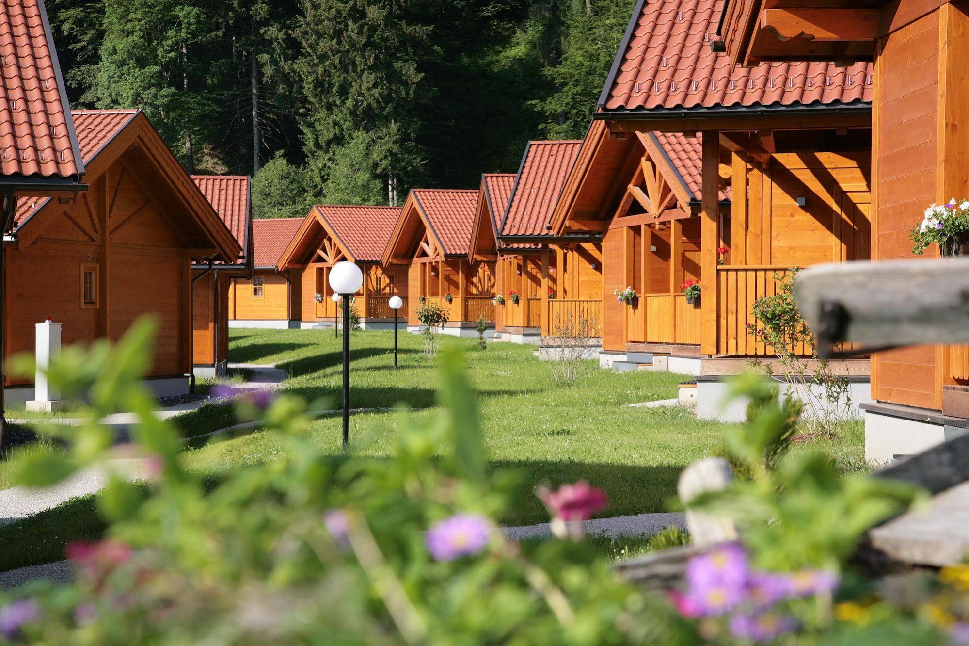 Feriendorf Oberreit Maishofen Exterior foto
